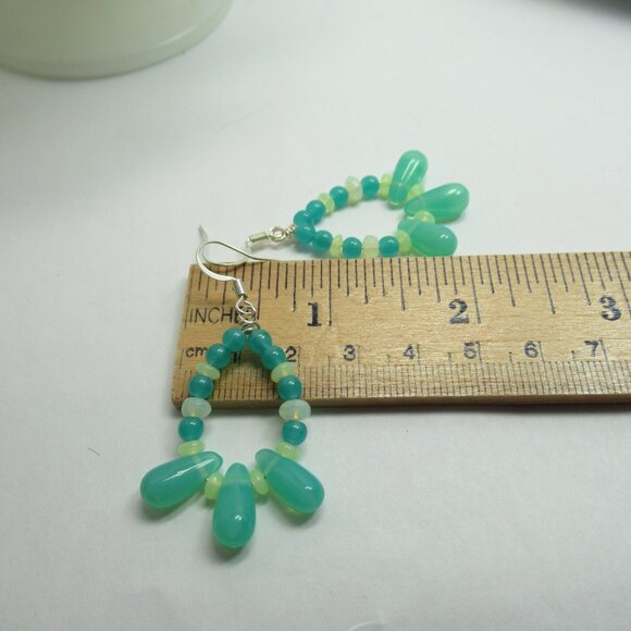 Uranium glass triple teardrop earrings - Picture 5 of 13